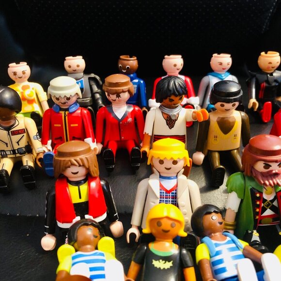Lot of 32 Playmobil Figures – Adults, Kids, and Bonus Custom Parts – Mix & Match - Picture 5 of 7